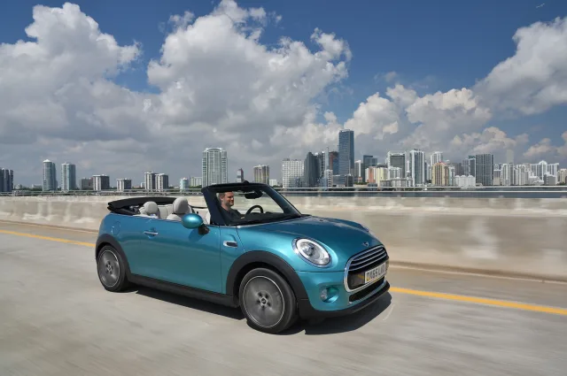 MINI Cabrio convertible — 10