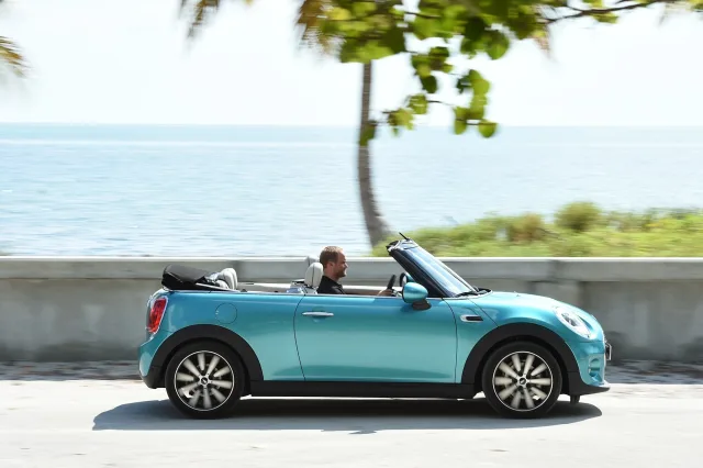 MINI Cabrio convertible — 12