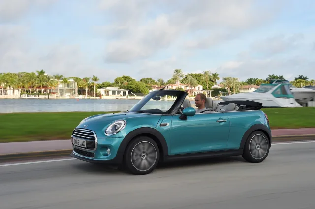 MINI Cabrio convertible — 14