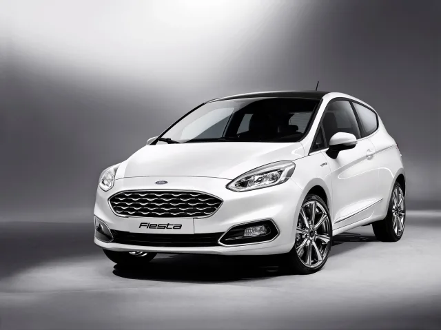 Ford Fiesta хетчбек — 4