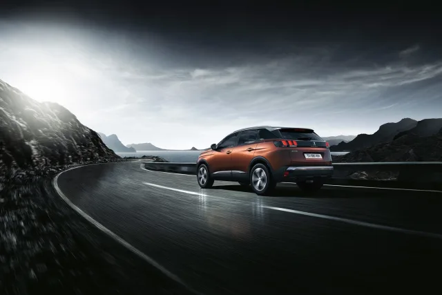 Peugeot 3008 2016 crossover — 13