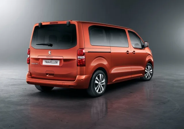 Peugeot Traveller мінівен — 5