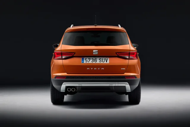 SEAT Ateca 2016 кросовер — 11