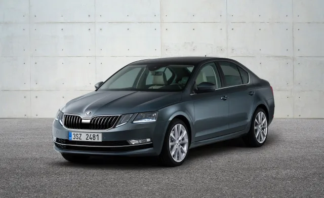 Skoda Octavia A7 FL хетчбек — 8
