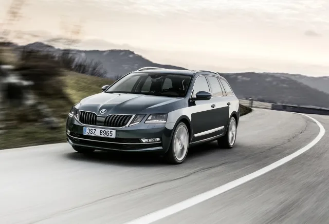 Skoda Octavia Combi A7 2017 універсал — 7