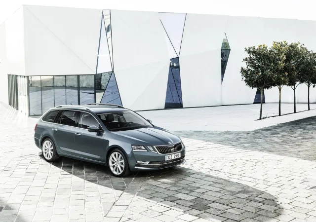 Skoda Octavia Combi A7 2017 універсал — 9