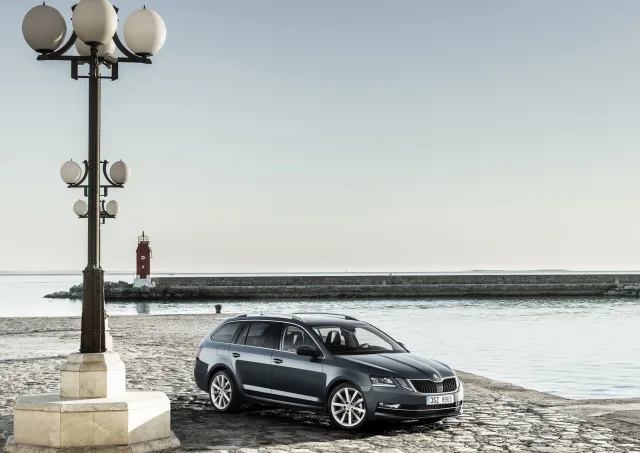 Skoda Octavia Combi A7 2017 універсал — 11