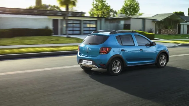 Renault Sandero Stepway хетчбек — 6