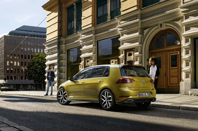 Volkswagen Golf VII 1.4 TSI AT Team — 6