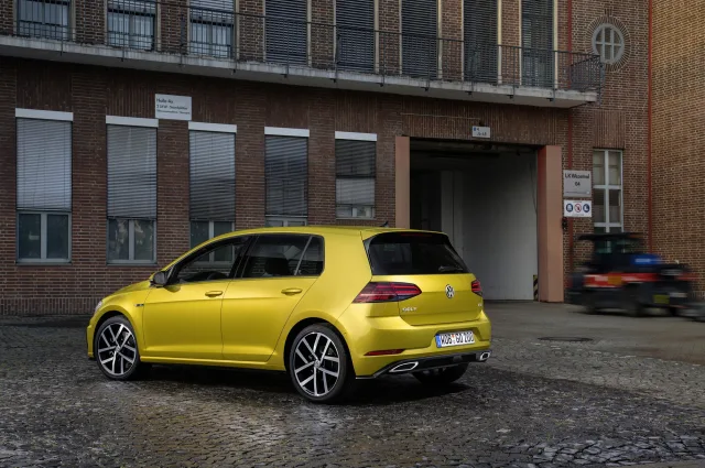 Volkswagen Golf VII 1.4 TSI AT Team — 8