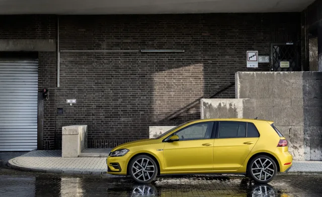 Volkswagen Golf VII 1.4 TSI AT Team — 9