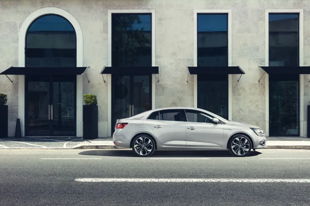 Renault Megane IV Sedan sedan — 6