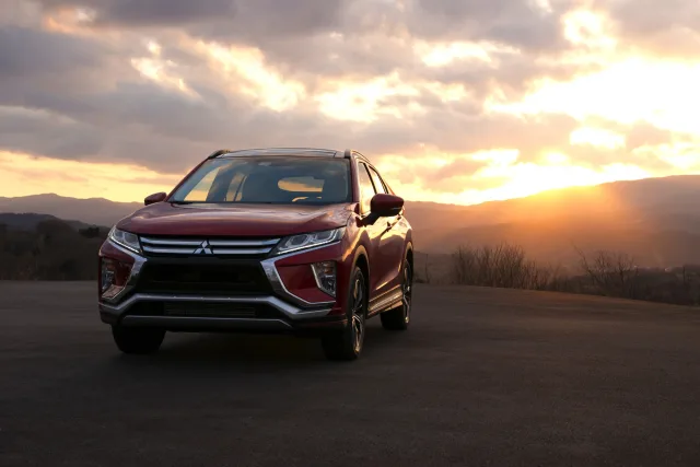 Mitsubishi Eclipse Cross 2017 кросовер — 6