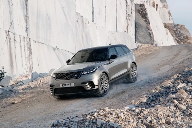 Land Rover Range Rover Velar 2017 (Ленд Ровер Рейндж Ровер Велар) кроссовер — 13