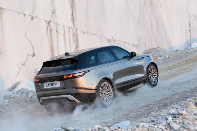 Land Rover Range Rover Velar 2017 (Ленд Ровер Рейндж Ровер Велар) кроссовер — 24