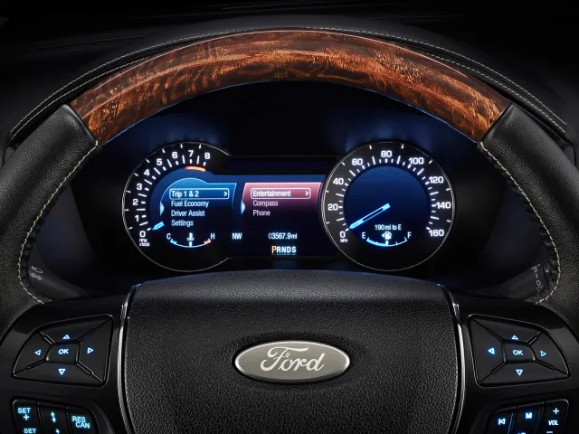 Ford Explorer 2014 crossover — 8