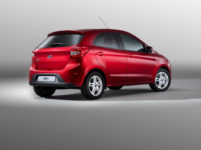 Ford Ka+ hatchback — 2