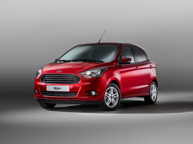 Ford Ka+ hatchback — 4