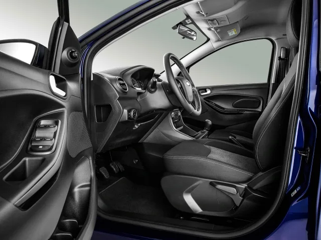 Ford Ka+ hatchback — 15