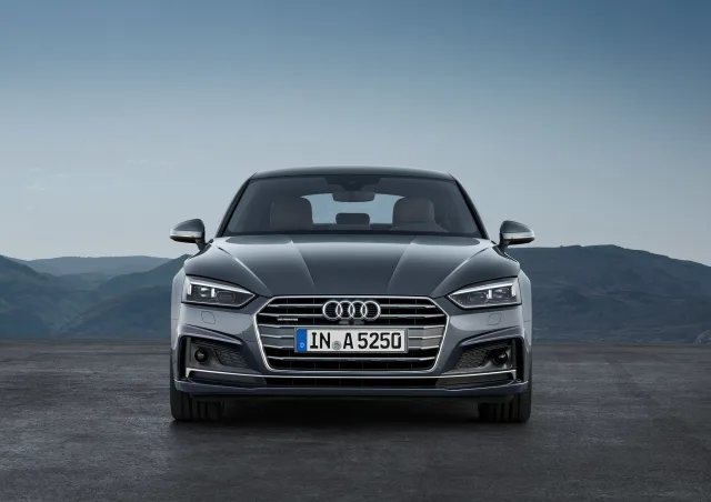 Audi A5 Sportback 2.0D AT Basis — 2