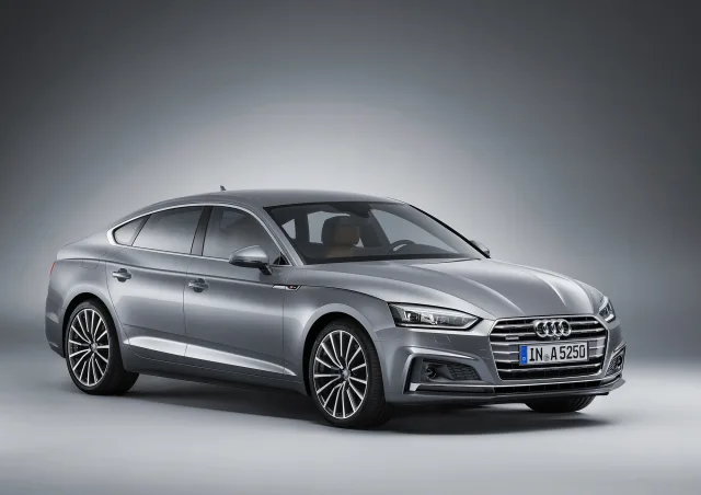 Audi A5 Sportback 2.0D AT Basis — 3