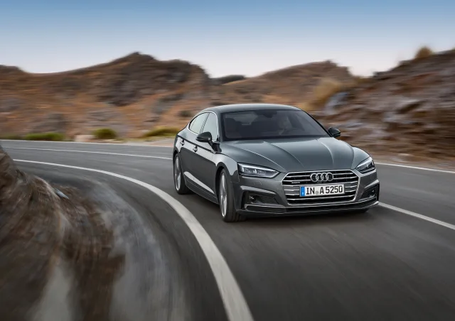 Audi A5 Sportback 2.0D AT Basis — 13