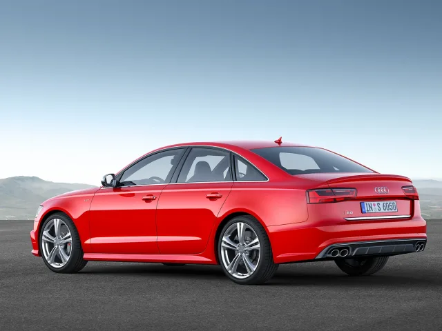 Audi S6 2015 седан — 4