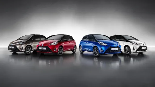 Toyota Yaris 2017 hatchback — 2