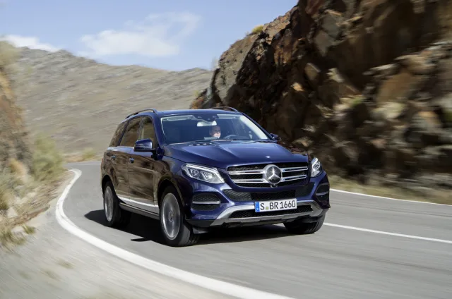 Mercedes-Benz GLE 400 AT 4MATIC — 9