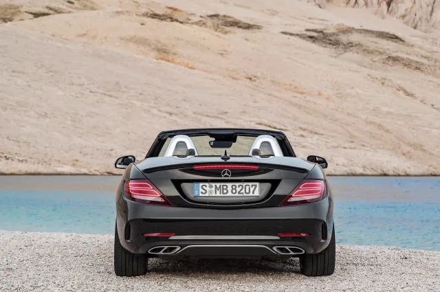 Mercedes-Benz SLC-Class купе-кабріолет — 17