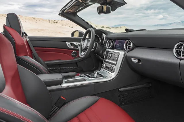 Mercedes-Benz SLC-Class купе-кабріолет — 25