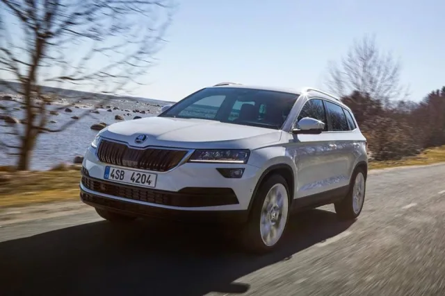Skoda Karoq (Шкода Карок) кроссовер — 9