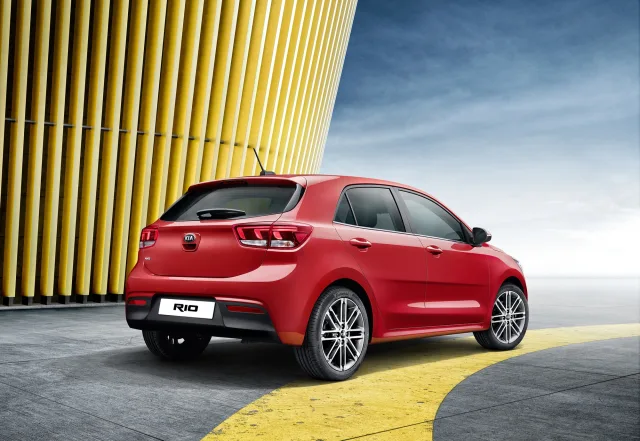 KIA Rio 1.4 AT Business — 6