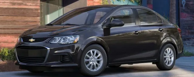 Chevrolet Aveo 2017 седан — 4