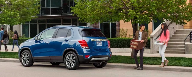 Chevrolet Tracker 2017 crossover — 3