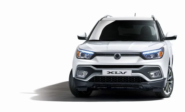SsangYong Tivoli XLV кросовер — 3