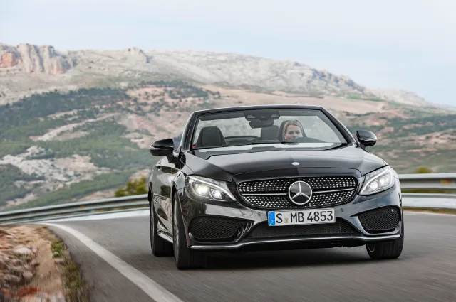 Mercedes-Benz C-Class Cabriolet convertible — 12
