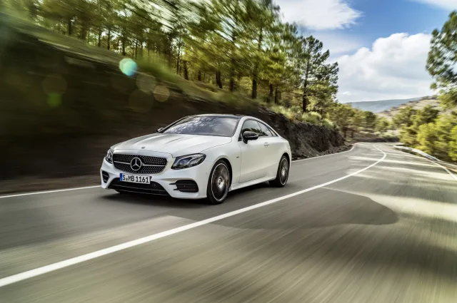 Mercedes-Benz E-Class Coupe 2017 купе — 10