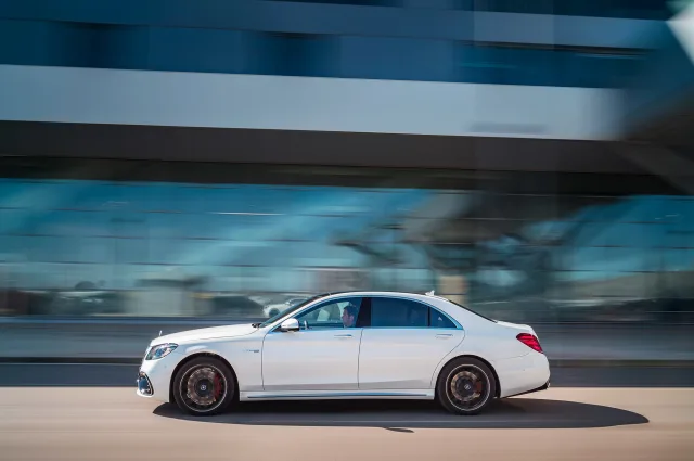 Mercedes-Benz S-Class 2017 sedan — 8