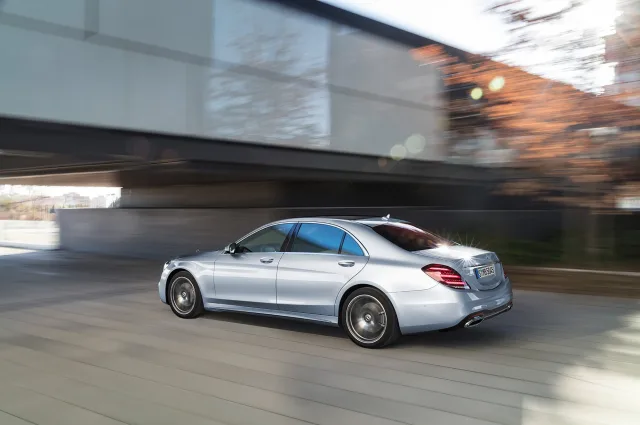 Mercedes-Benz S-Class 2017 sedan — 10