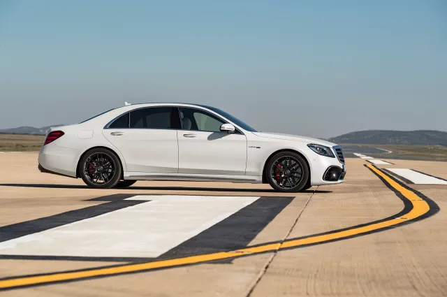 Mercedes-Benz S-Class 2017 sedan — 14