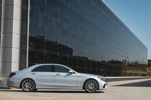 Mercedes-Benz S-Class 2017 sedan — 16