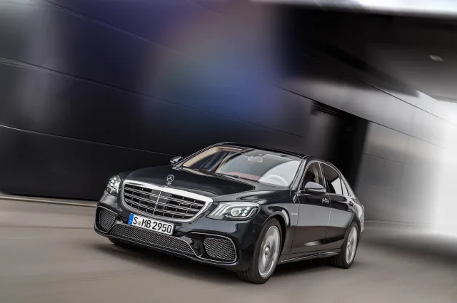 Mercedes-Benz S-Class 2017 sedan — 25
