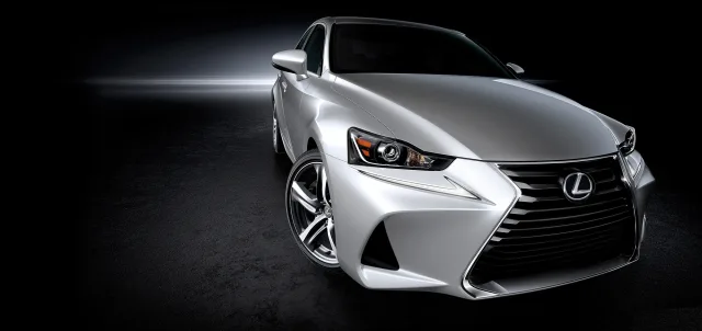 Lexus IS 200t AT Executive — 7