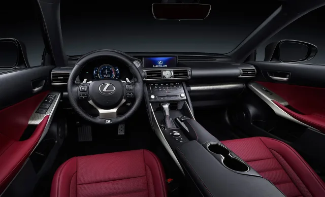 Lexus IS 200t AT Executive — 12