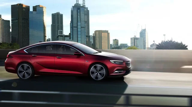 Opel Insignia Grand Sport (Опель Инсигния Гранд Спорт) хэтчбек — 14