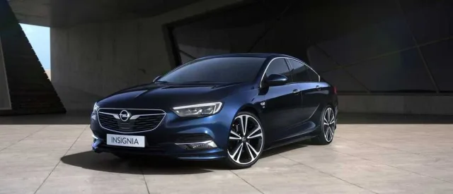 Opel Insignia Grand Sport (Опель Инсигния Гранд Спорт) хэтчбек — 16