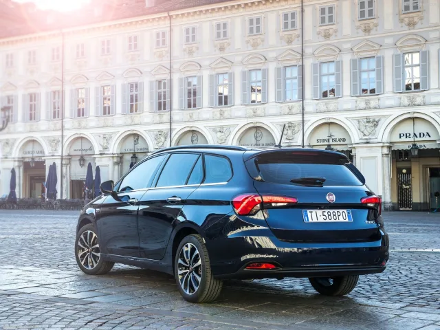 Fiat Tipo SW 2015 універсал — 11