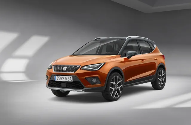 SEAT Arona кросовер — 9