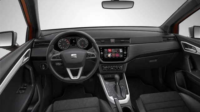 SEAT Arona кросовер — 12